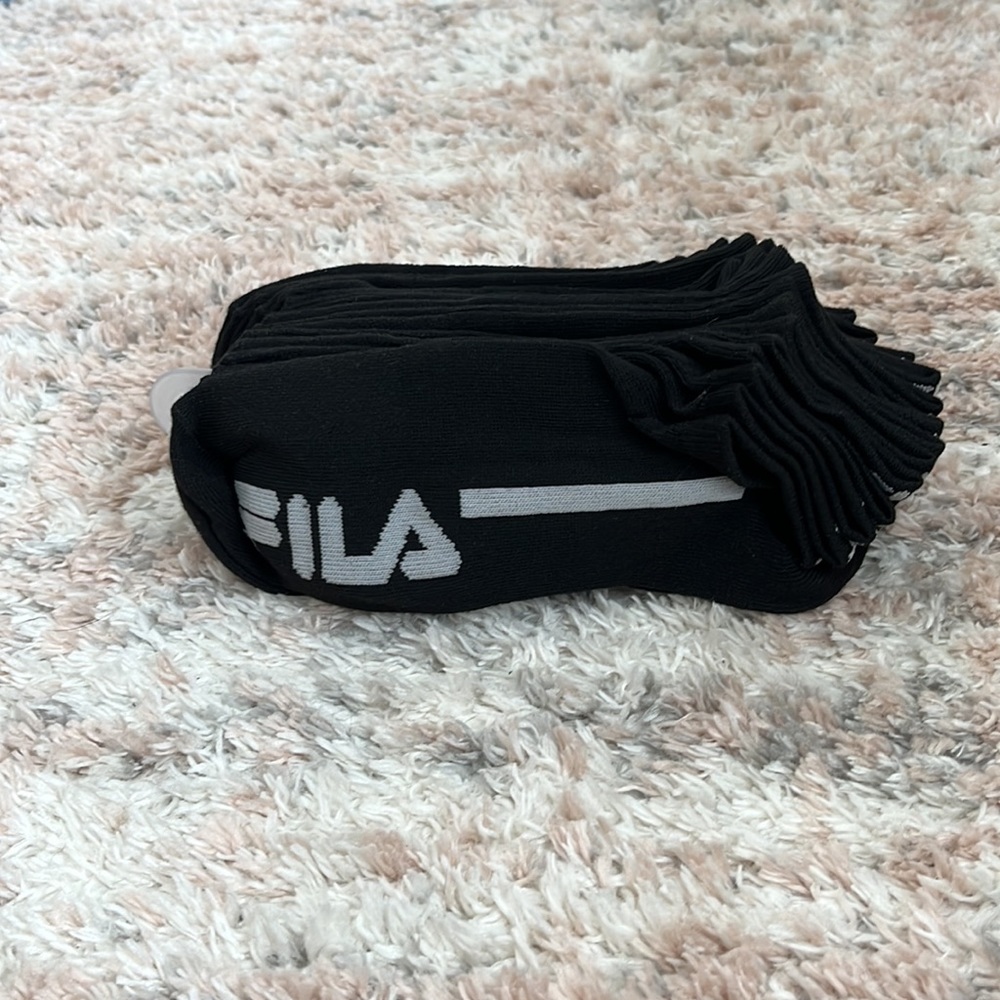 10 Pairs of Men’s Fila Socks Size 9-11